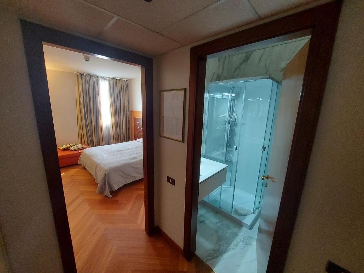 Hotel Posta 77 San Giorgio In Bosco Extérieur photo