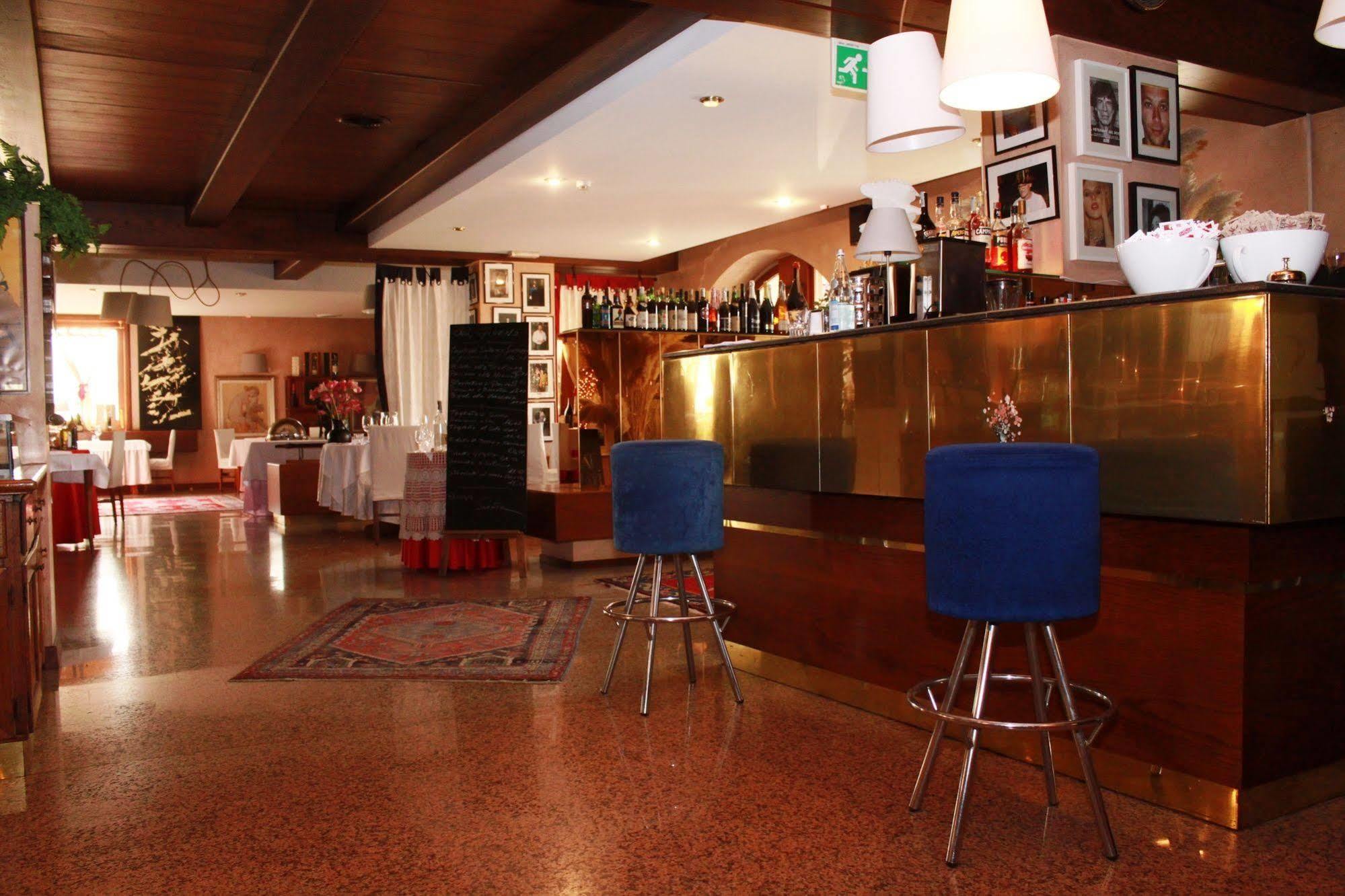 Hotel Posta 77 San Giorgio In Bosco Extérieur photo